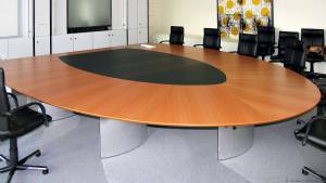 circon s-class - 5x4m - Half elliptical conference table for Proactiv, Hilden